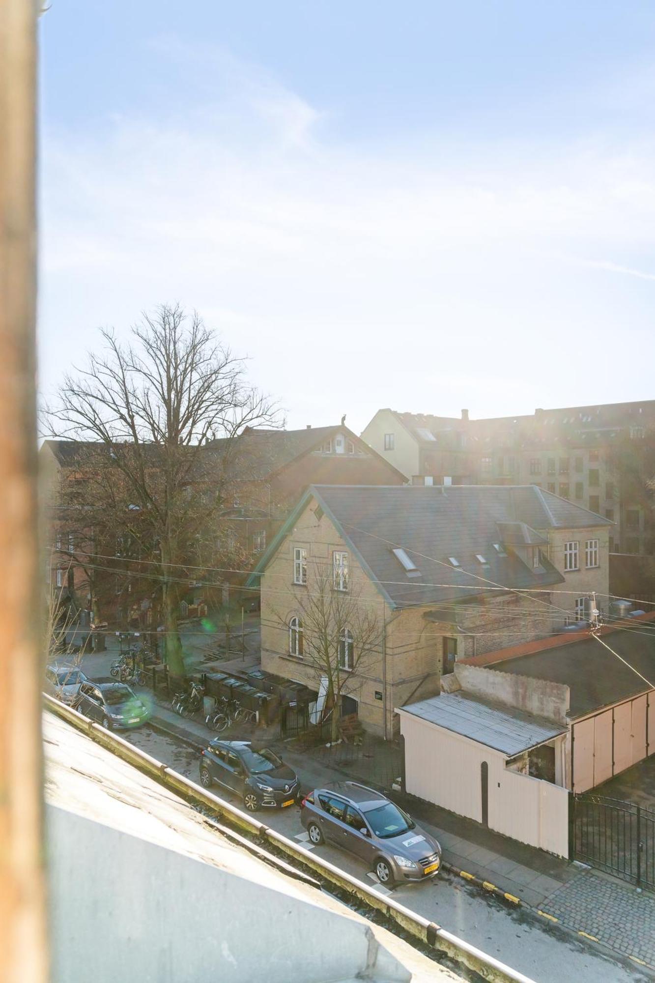 Rooms In Quiet White Villa Apartment Hortensiavej 8 On Frederiksberg C Copenhagen Exterior photo